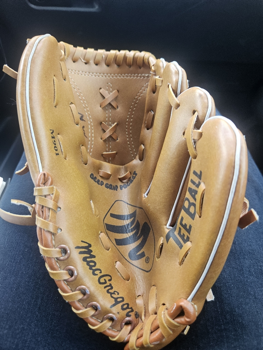 MacGregor Tee Ball Glove - Tan Leather